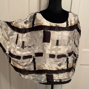 Alice + Olivia Batwing Pullover Top